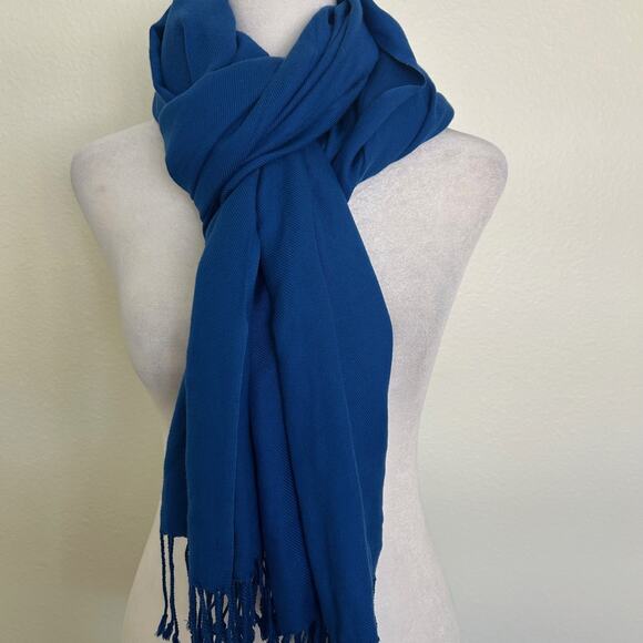 Shawl Wrap Blue Scarf Tassel Hem OS - Picture 1 of 5